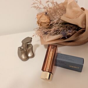 NIB Merit Lightweight Lipstick (Tiger)